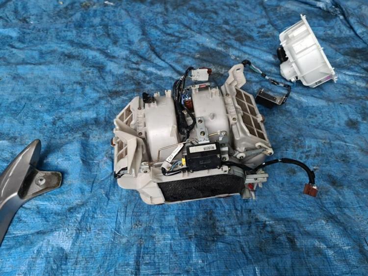 Мотор печки Хонда Легенд в Златоусте 206136