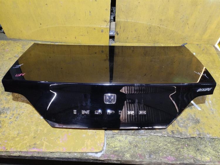 Крышка багажника Хонда Инспаер в Златоусте 710301